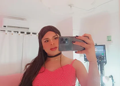 CrystalRambeau the woman with the naughty boys Pic 2