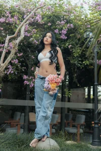 HaileyRoss_ 🌺Give me ur Nectar🌺 Foto 3