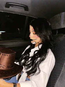 LuciaBabyJhonnes: Your favorite cowgirl 🤠💕 ( 4 фото)