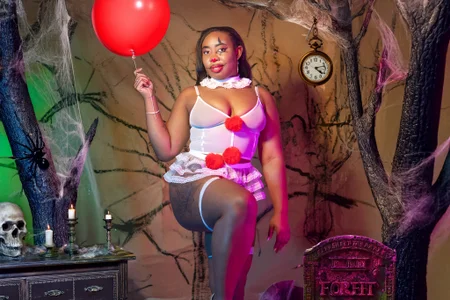 big ass clown de CaseyMoon  2 Imagens