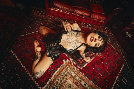 littleinkedblaise666 Just me 😇 Foto 9