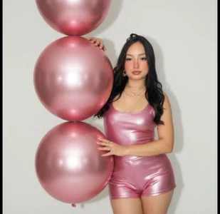 mia_adams_bm Public Foto