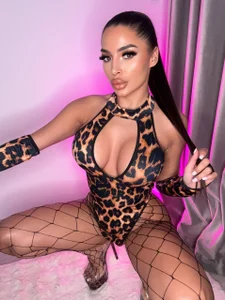 SluttyMaddy Get to know me Gambar 7
