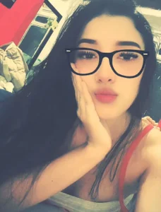 TYNACUTE_ Public Foto 2