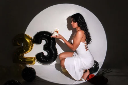 HAPPY BIRTHDAY TO ME! 🤍🎂🌹 de MILEY_JOAS2  Imagens