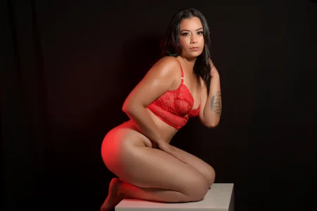 LeilaHiuston Wishing you Bilde 3