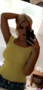 steph--'s photo