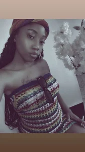 Zurii-Zuri🥵 Bild 2