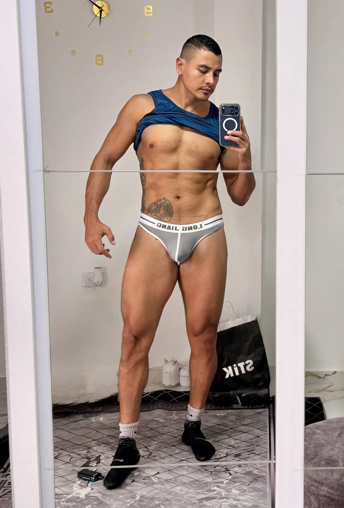 Paul22cm- 님의 트렌드 중인 사진  224개