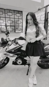 loveHoney02 Public Pic