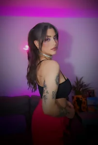 Nicole_white_11 Nicole_white_11 in IG & OF Pic 2