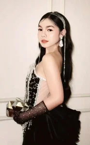 VeryFeminineTrans They said wearing black is sexy??? Poză 2