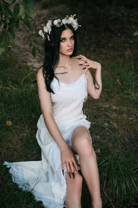 BeverlyMost: Forest Spell ( 5 фото)