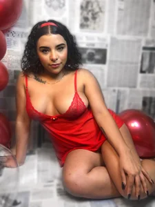 sweetie_pixiex HAPPY VALETINE Pic 3