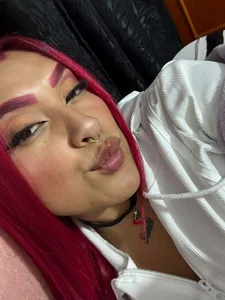 know me a little 🌷 od Camilaa_vega1  2 snímek