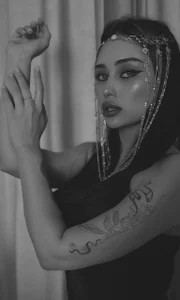 Sofia_Plump Eastern Tales/Sophia and Lisa Pic 6