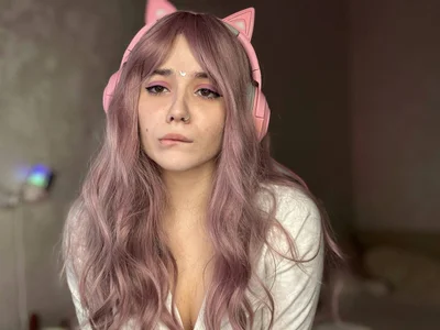 AliceTeasePublic Bild