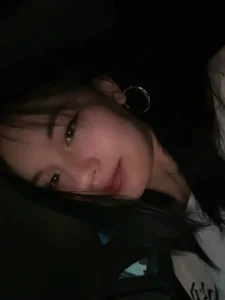 BeatrisRosel Soft Mood & Cute Chaos 🤍 Pic