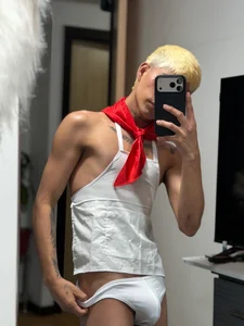 lukasstrong_ 🍒 Bilde