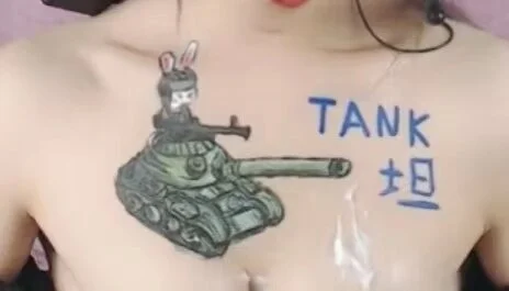 littleRabbit_515 高富帅国王专属人体彩绘 Pic 7