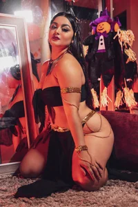 alina_stark Halloween // Cleopatra Pic 3