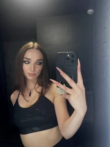 Anna_Bel Public slika