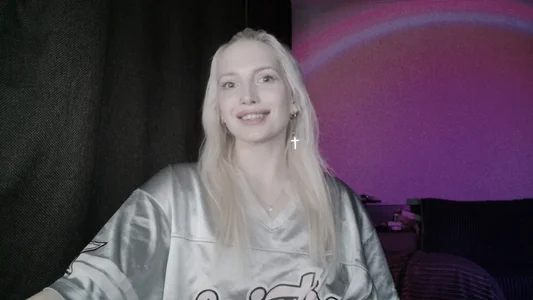SpaceMarsi's stream smile Sex Photo 1