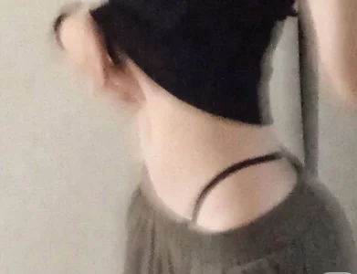 AngelenaCrittendon my weekdays Pic