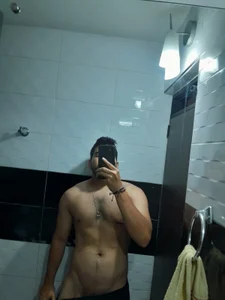 LatinBeardCali kullanıcısının Public albümü -  5 fotoğraf