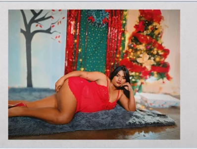 victoria_roussee Merry christmas 🎄🎆 Pic 5