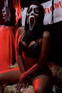 RenataReyess Halloween 🎃🕷 Pic 5