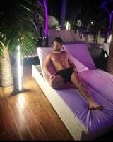 damongold Naughty Foto