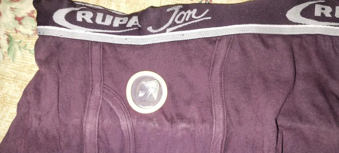 honeypani My underwear and Condom Poză 3