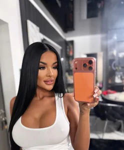 queendesirePublic Bild 2
