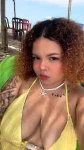 amalia_velez_ Pretty and naughty face    😍🤭 зображення 3