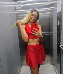 Will you accompany me to the gym? od TaraaHot  5 snímek