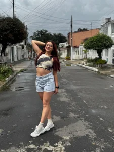 Naomy_tay1 happy girl Pic 5