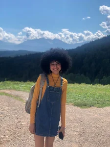 Alice_winter_ Public Pic 2