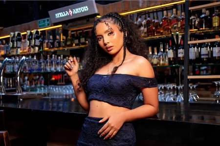 VeraBellucci Here is your dream girl?😏  2টি ছবি