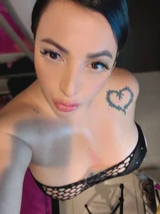 Nahomi_rosse: Stay a little longer... I want to see how far we get ( фото)