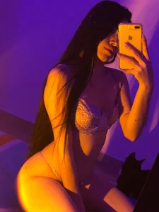 angeline-777 Public Pic 3