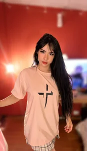 Hey, I'm back. od KatyValentLLC_  snímek