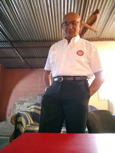 Public de sincuenton24cmts  9 Imagens