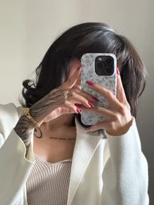Mia_Llove Public Kuva 4