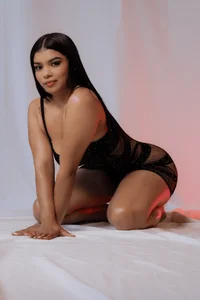 annie_bell__25 kullanıcısının Your greatest temptation😈😍 albümü -  3 fotoğraf