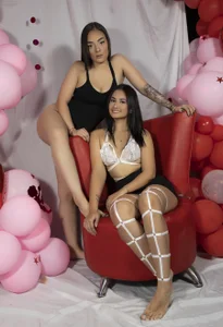 celestestarsのLOVE AND FRIENDSHIPの 2枚の写真