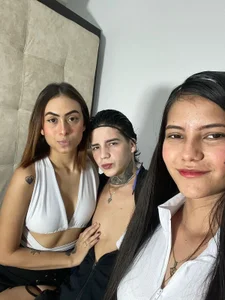 somethingsurprising's photo