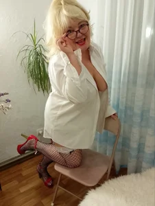 KisaMolis Public Foto 4