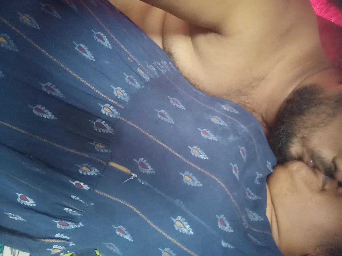 tamilpriya113 님의 트렌드 중인 사진  4232개