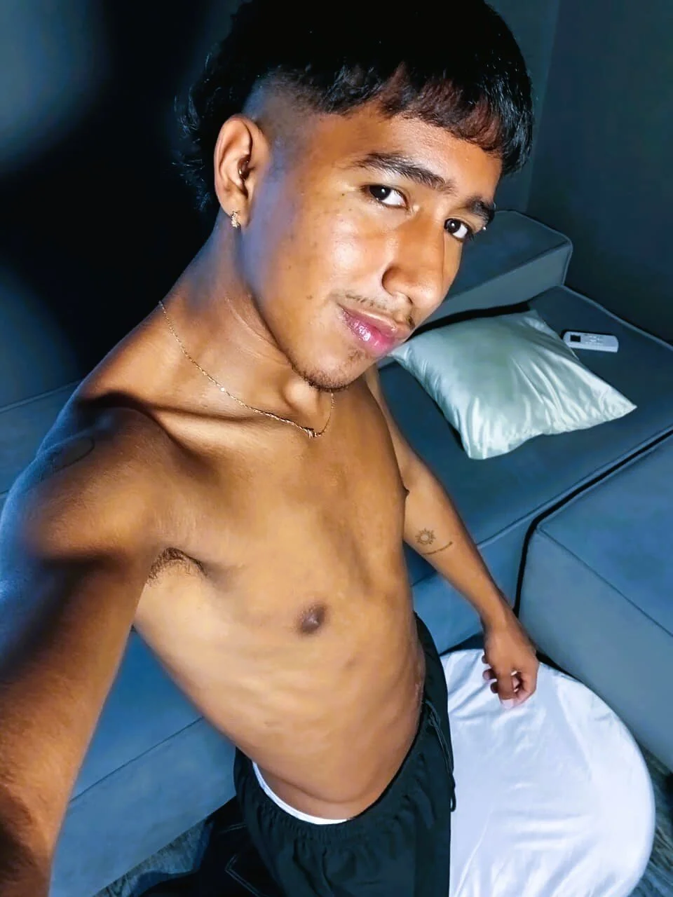 صور Ender_h0tt الرائجة  9933
